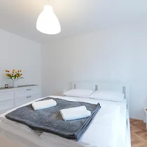 Break Apartman